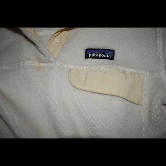 Women’s Patagonia Pullover - Picture 3 of 4